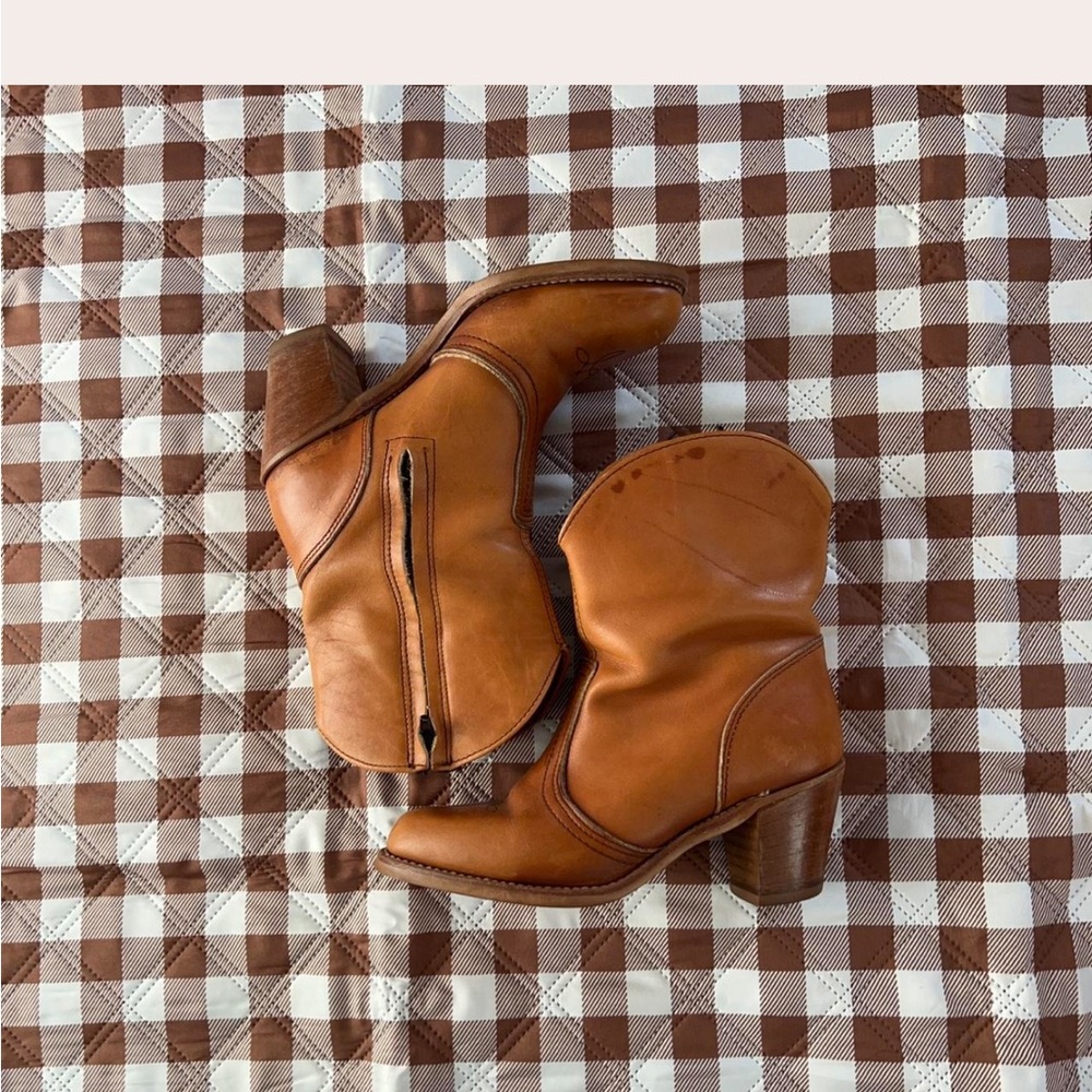 Dexter Tan Leather Heeled Boots - Picture 6 of 6